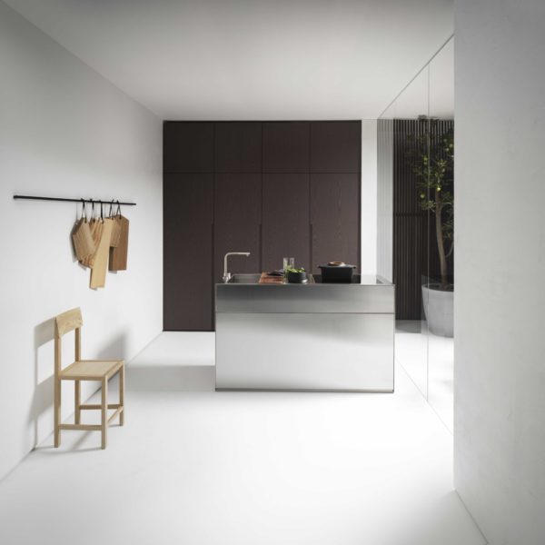 Falper-Paris_Small Living Kitchens_ISLAND MODEL 2 + TALL UNIT_design Andrea Federici_01